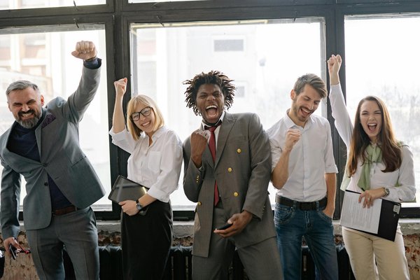 Quali sono i vantaggi di utilizzare contenuti generati dagli utenti nel marketing?